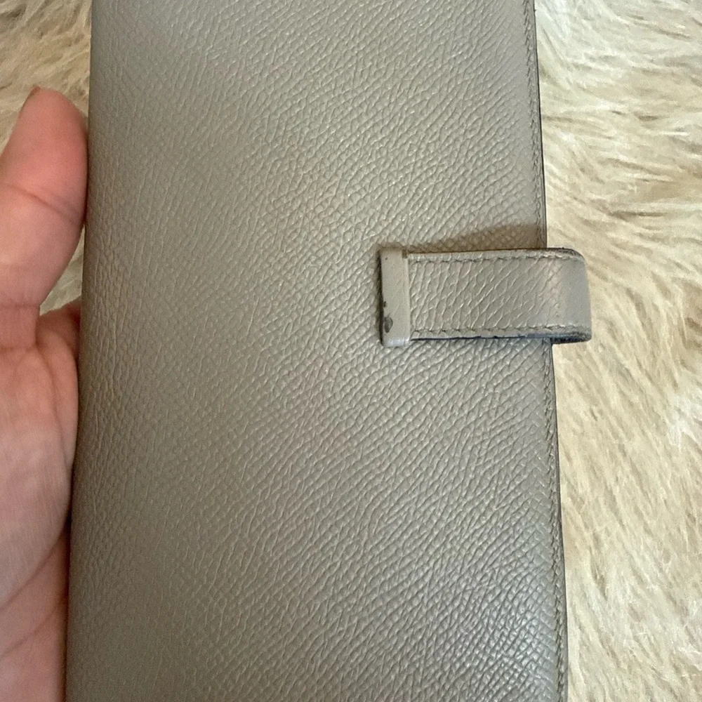 Hermes Gray Wallet with Gold Accent - Picture 5 of 6